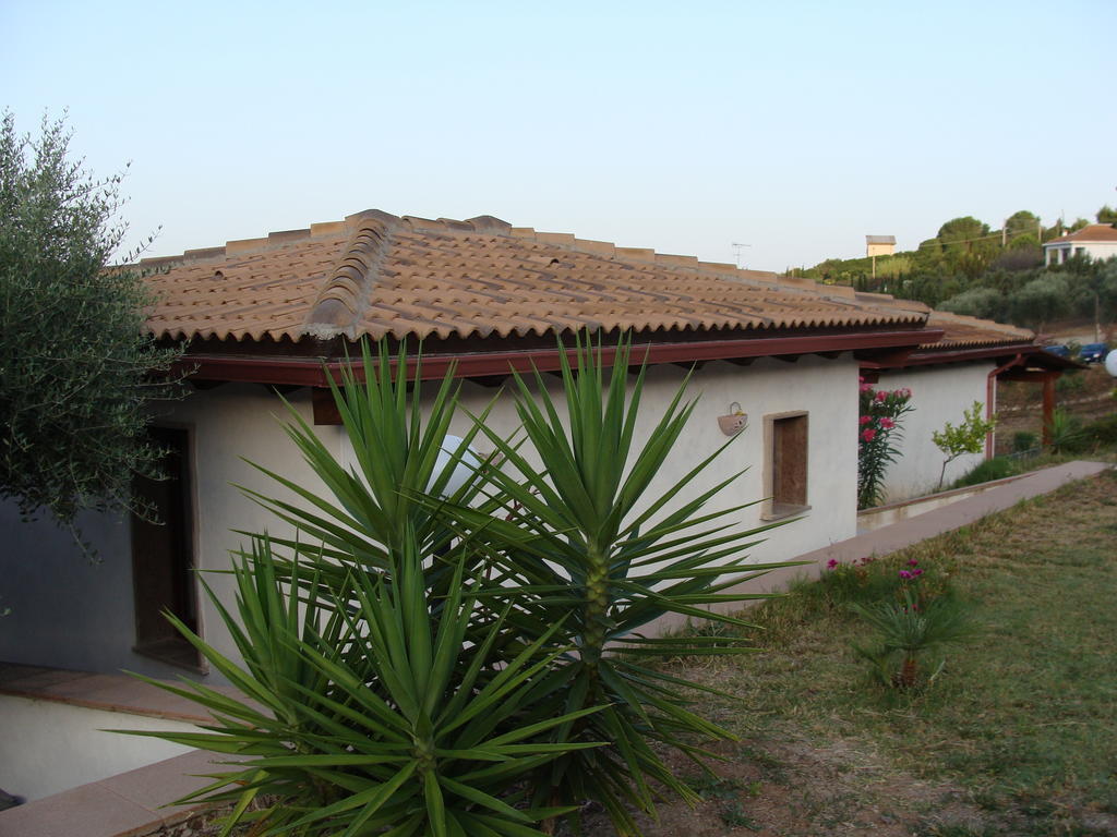 Affittacamere Valverde Di Naitana Rita 알게로 외부 사진